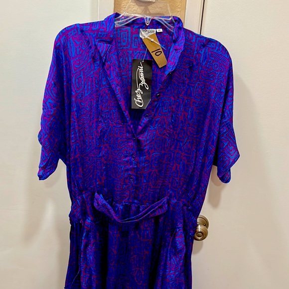 100% Silk quarter length dress - Picture 1 of 5